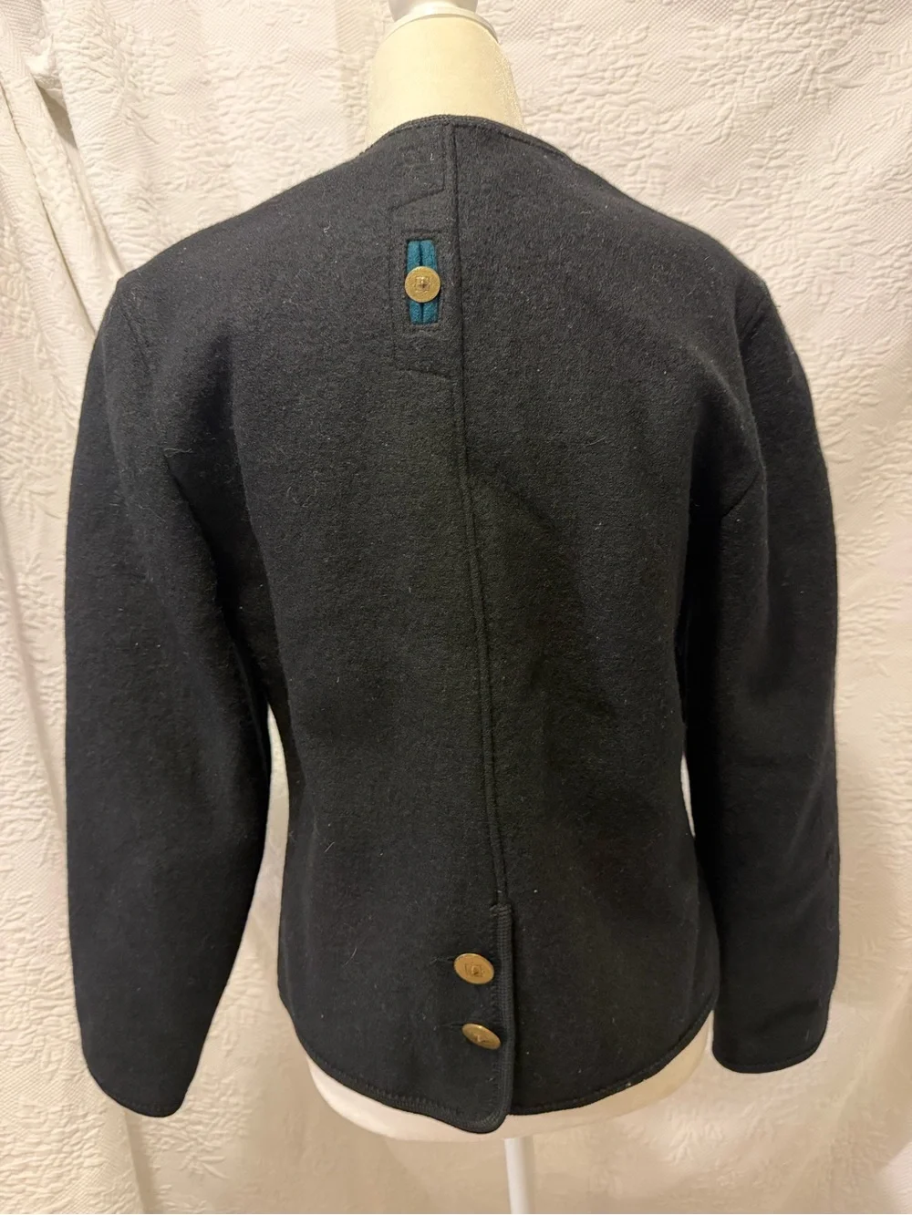 VTG Giesswein Austria Pure New Wool Boiled Wool Jacket Floral Lined EU 36 Black